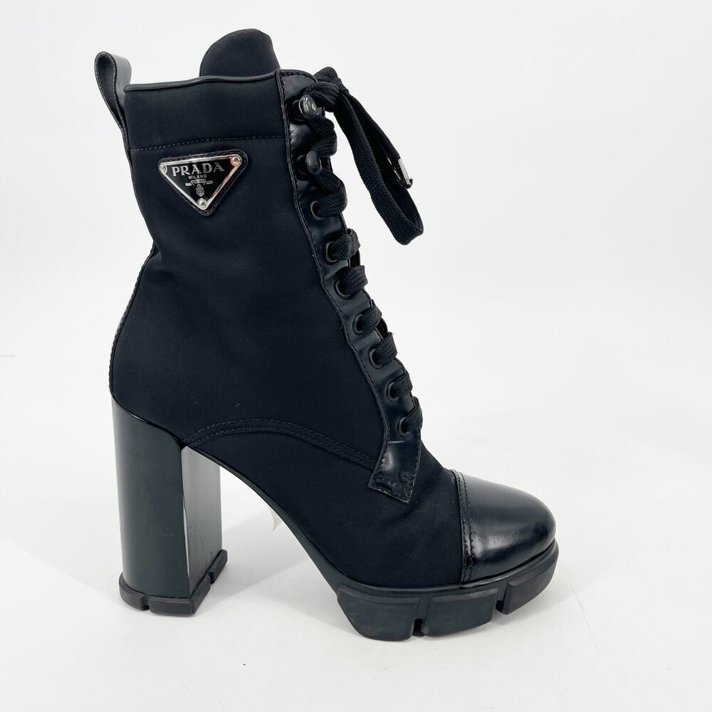 Brand New Prada Women's Black Lace-Up Ankle Boots 38 But Are Really Size 7 - Picture 2 of 13